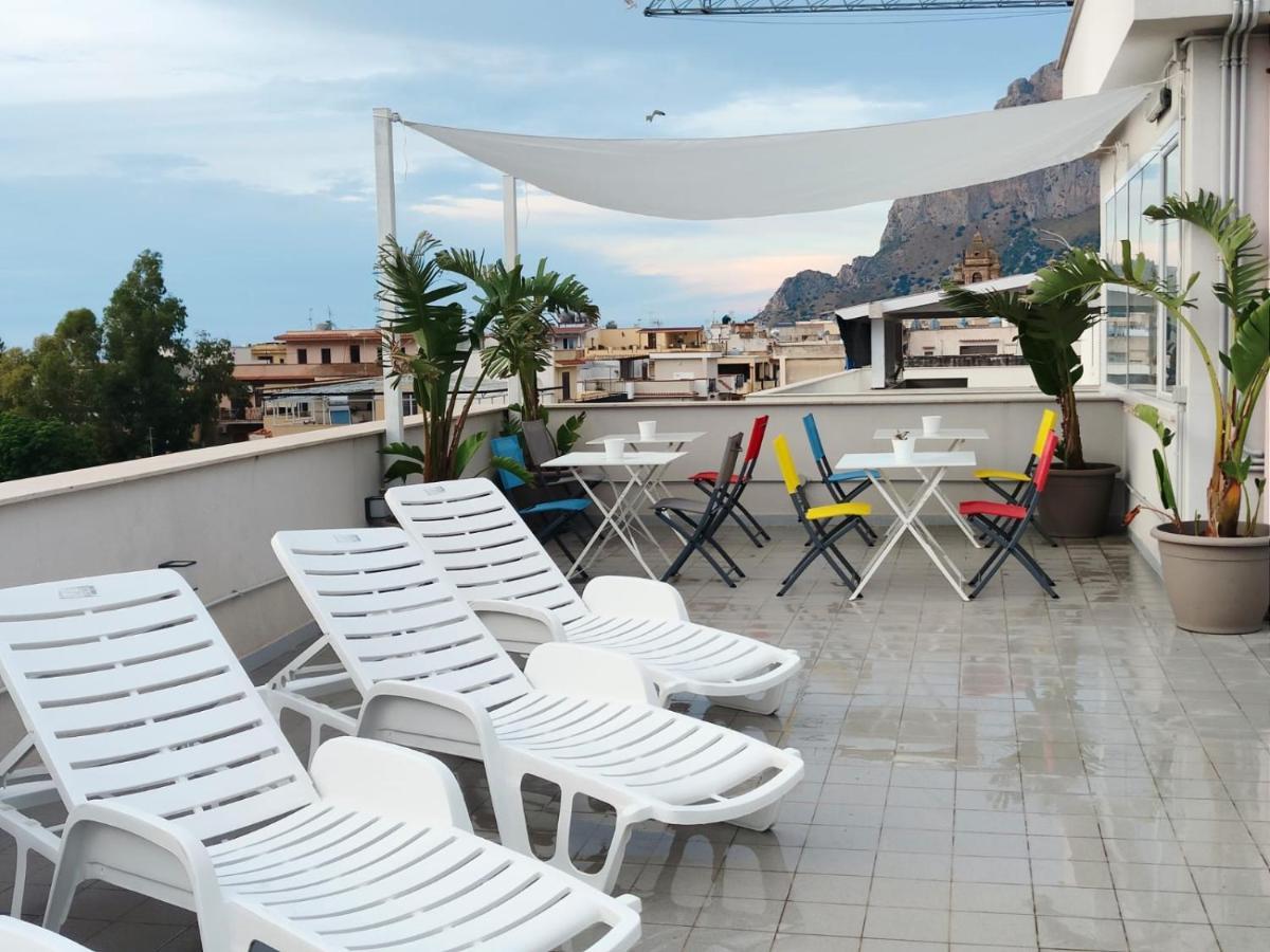 Nerissa Suites&Rooms Terrasini Luaran gambar